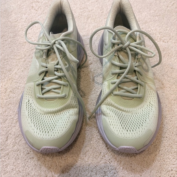 Lululemon BlissFeel Women's Athletic Running Shoes Light Green Size 8 - Picture 2 of 9